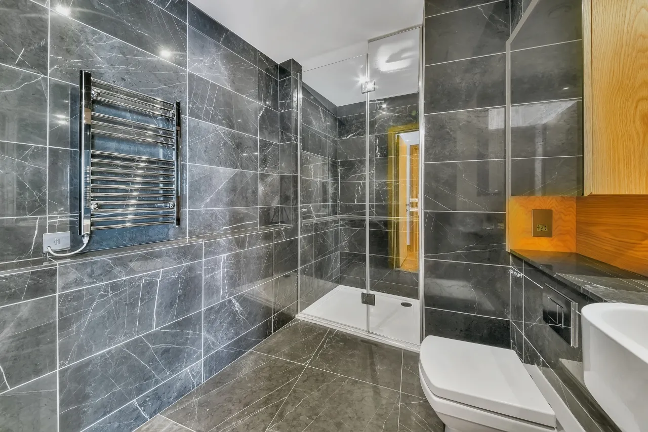 Crossharbour Plaza, Isle Of Dogs, London, E14, photo 6
