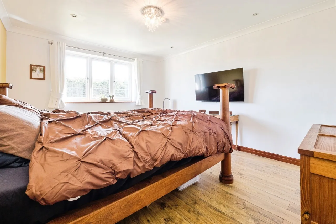 Spring Farm Close, Rainham, RM13, photo 18
