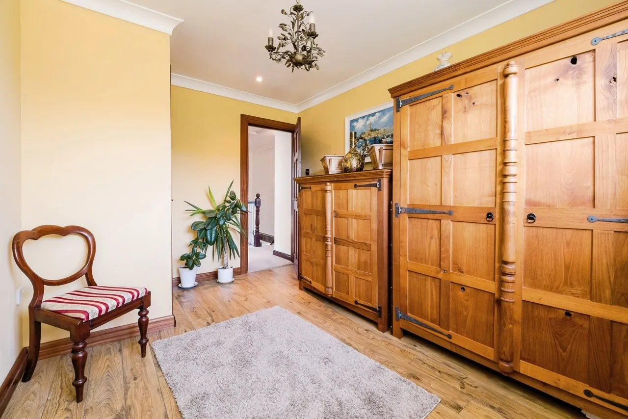 Spring Farm Close, Rainham, RM13, photo 8
