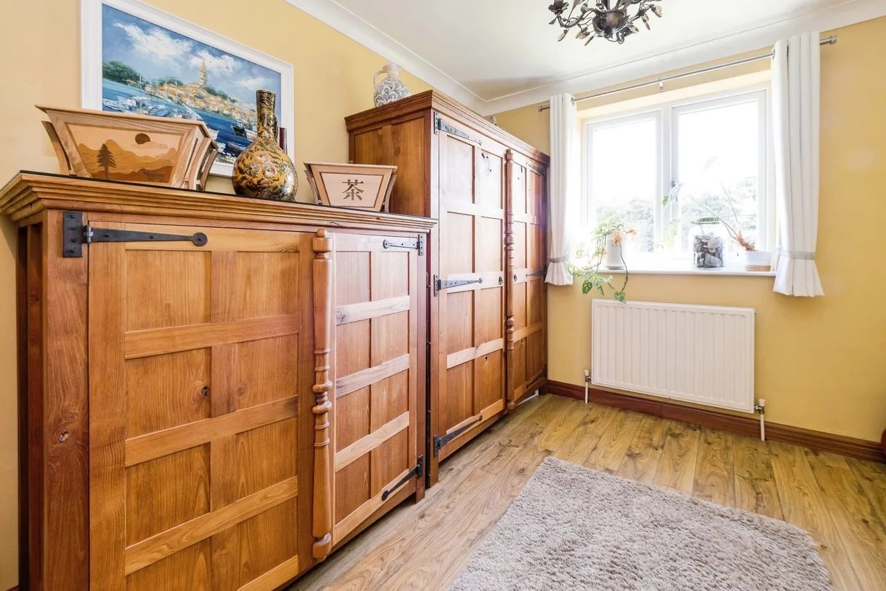 Spring Farm Close, Rainham, RM13, photo 33