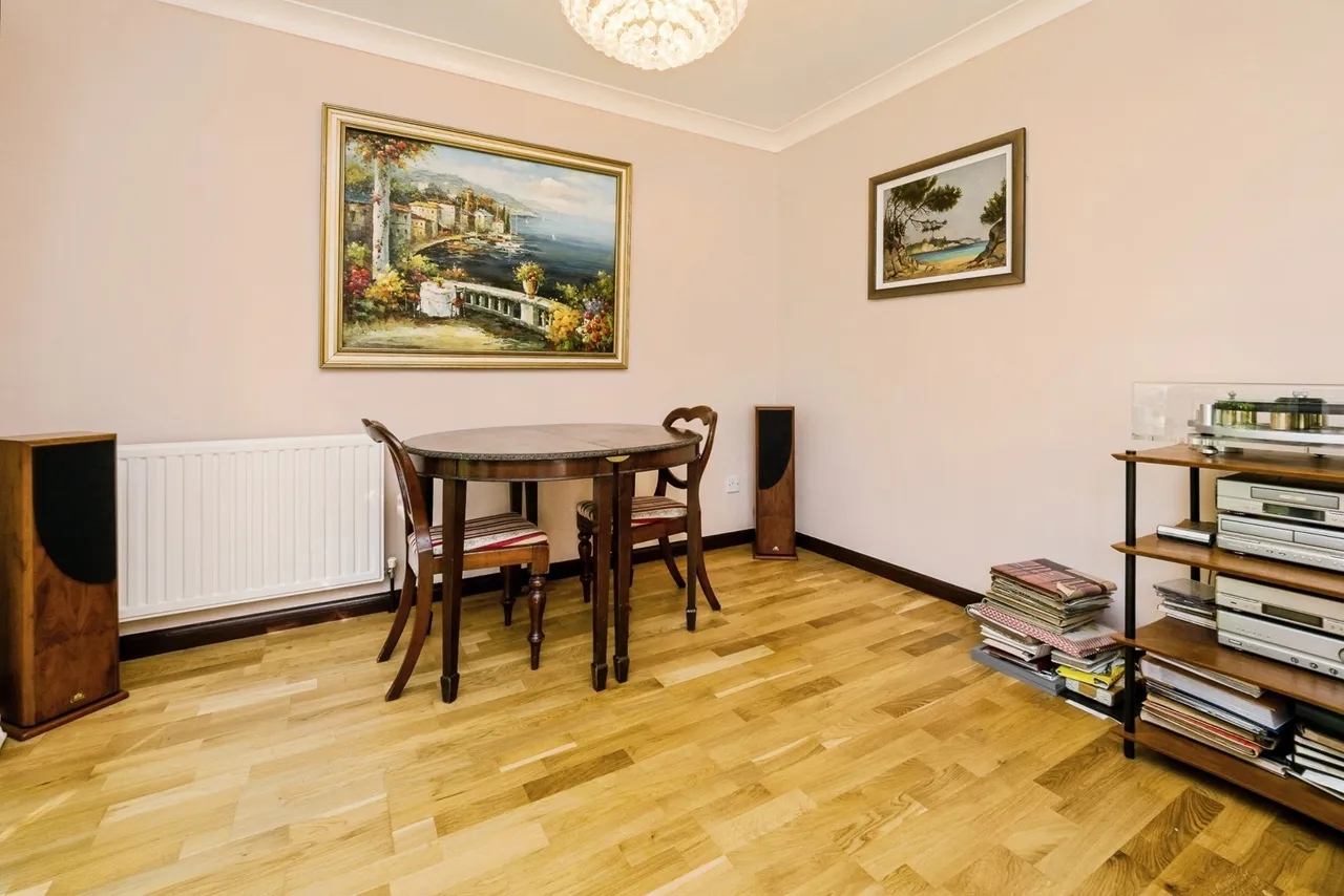 Spring Farm Close, Rainham, RM13, photo 23
