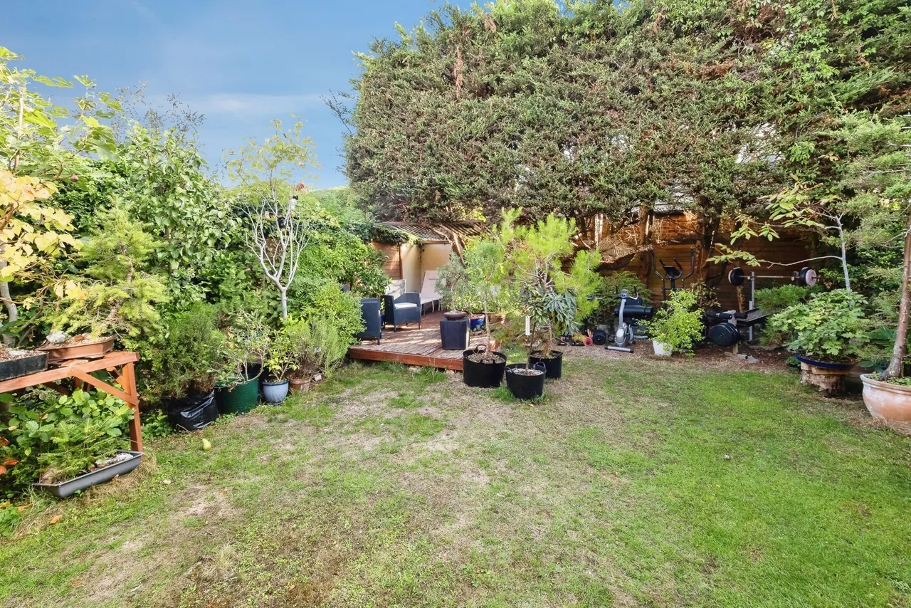Spring Farm Close, Rainham, RM13, photo 36
