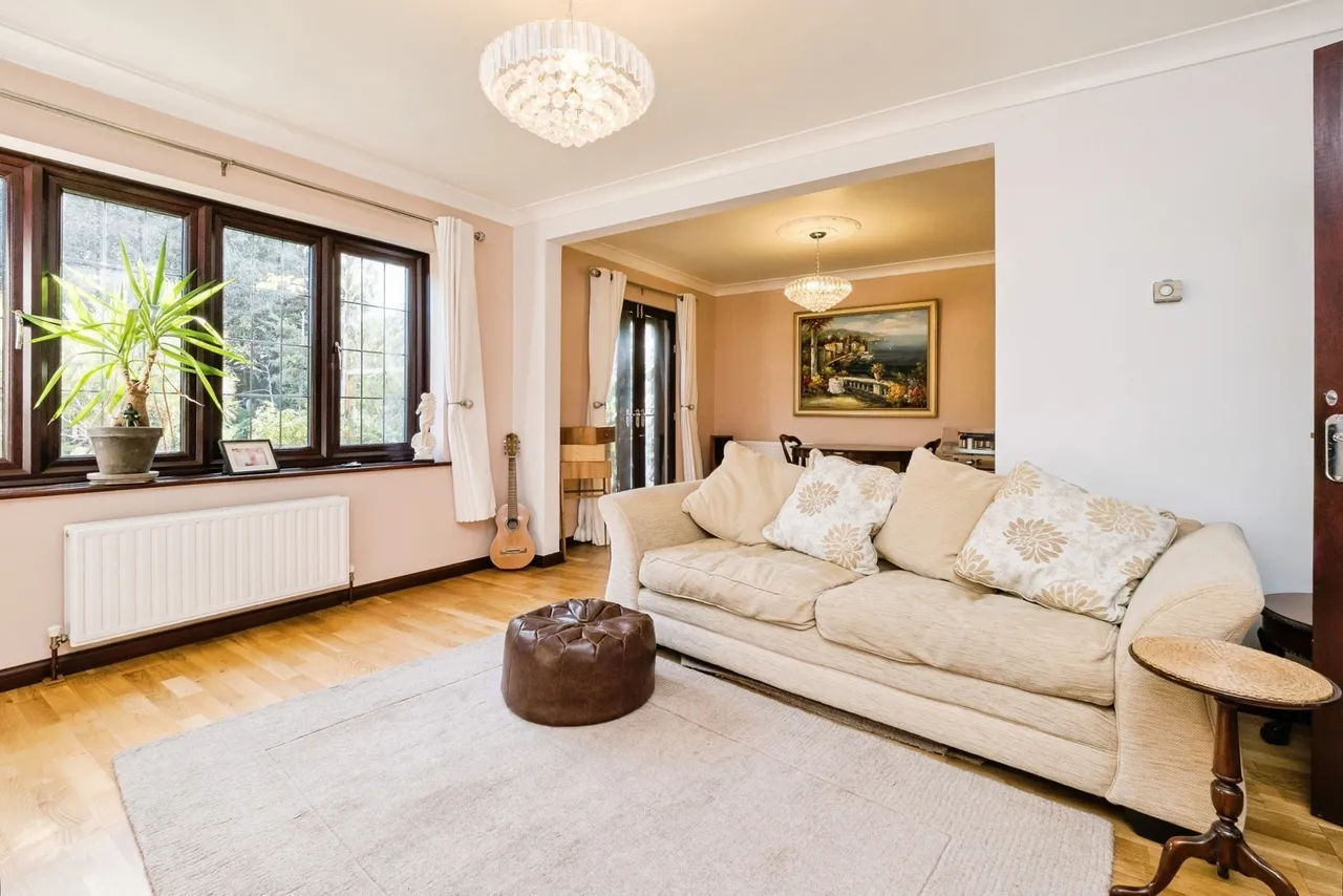 Spring Farm Close, Rainham, RM13, photo 15