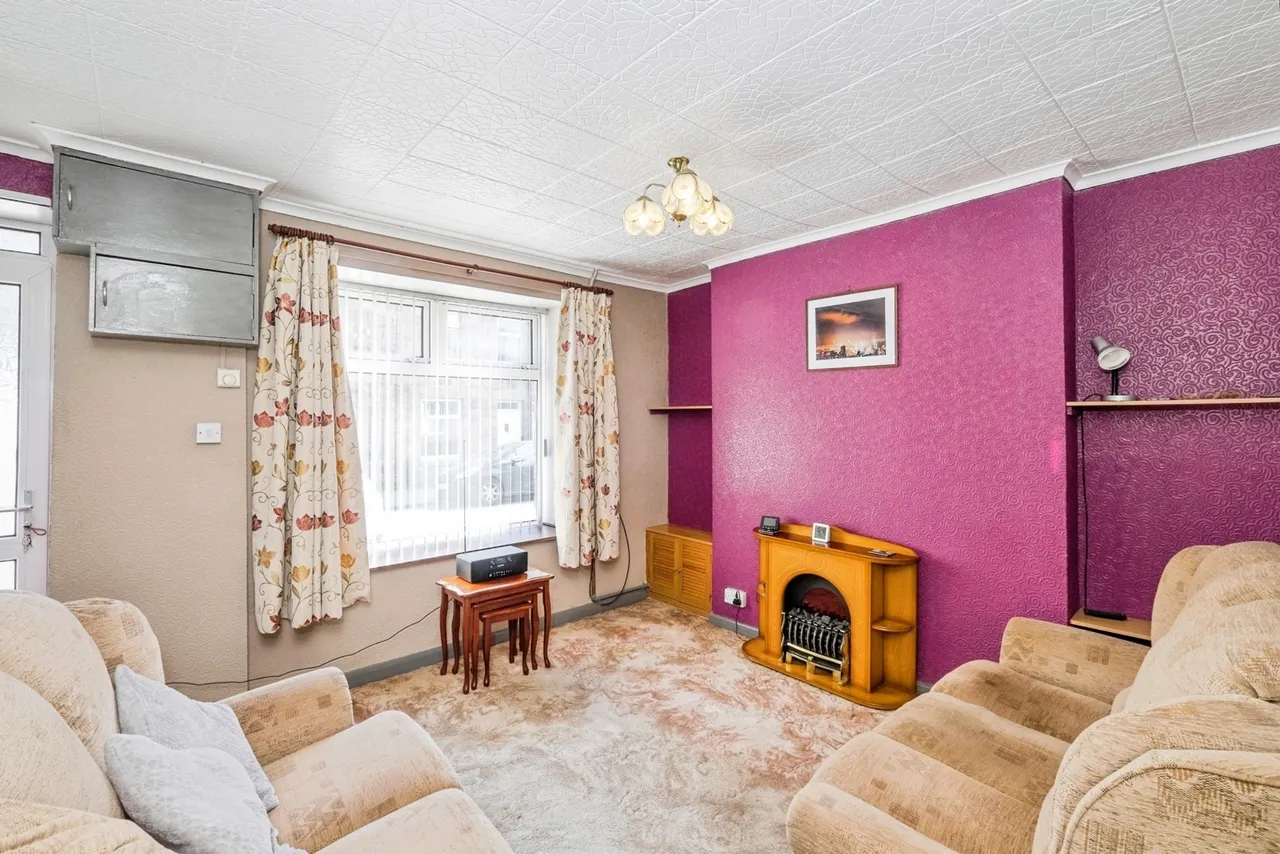 St. James Street, Penzance, TR18, photo 6