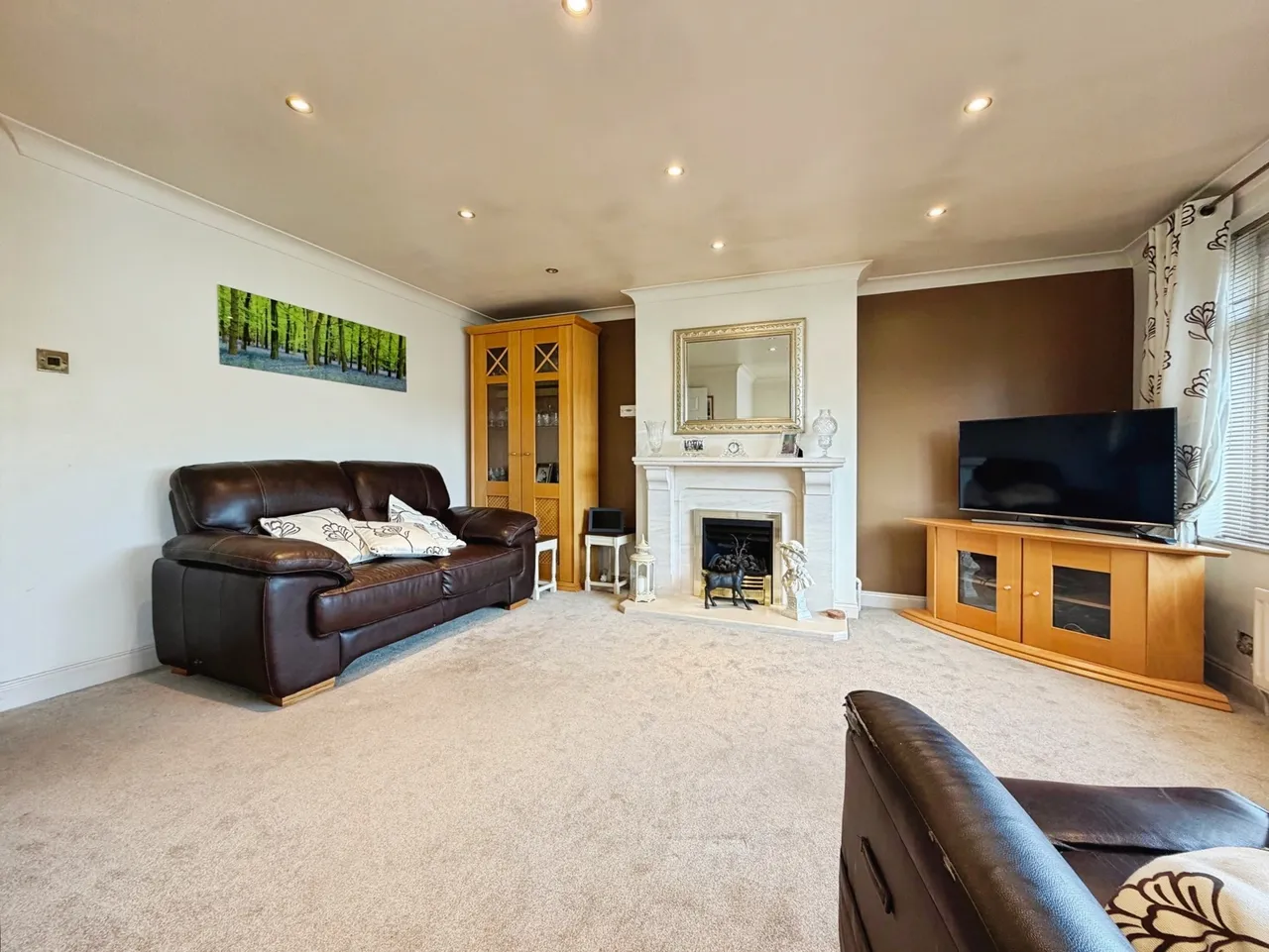 Avon Close, Farnborough, Hampshire, GU14 9LN, photo 3