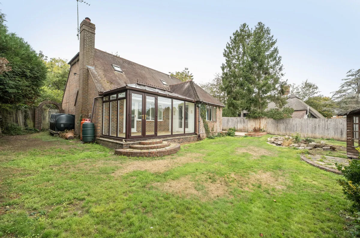 Coldwaltham, RH20, photo 5