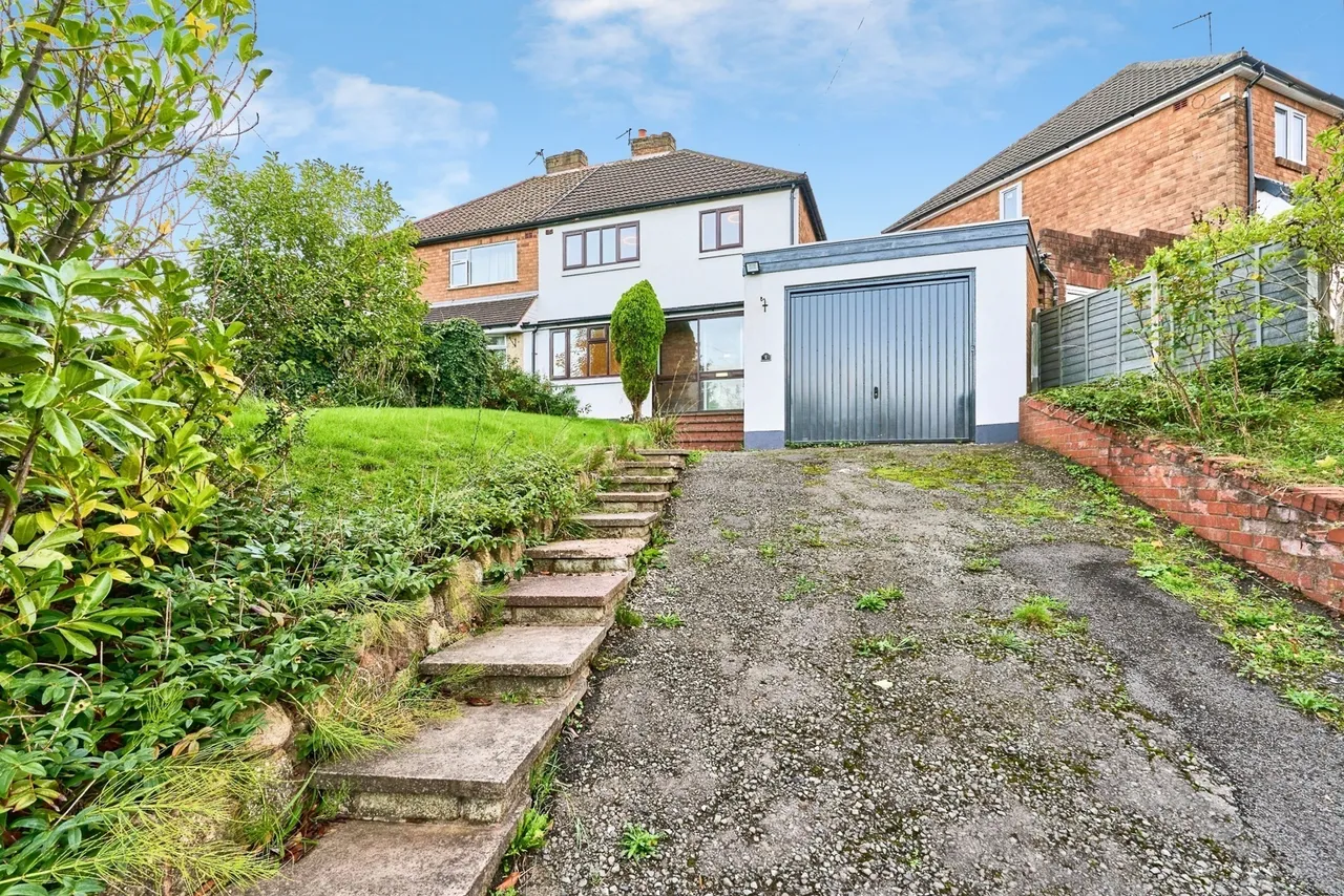 3 bed house for sale, King George Crescent, Walsall, WS4