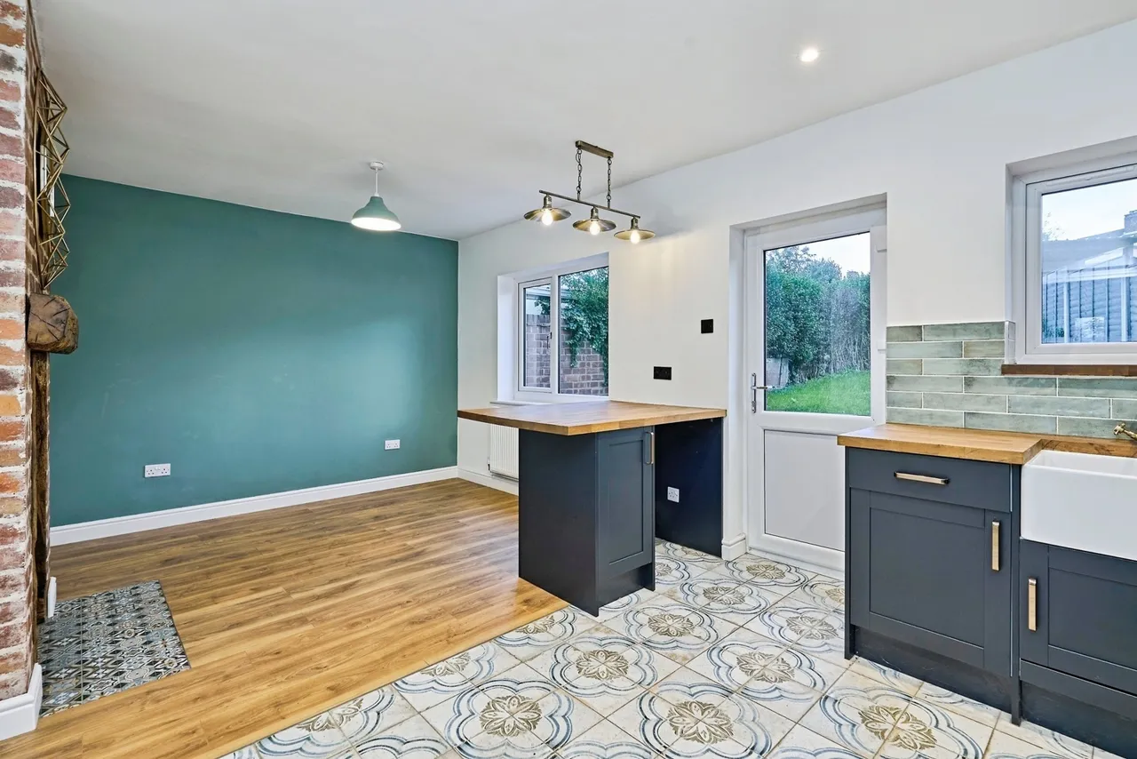 King George Crescent, Walsall, WS4, photo 8