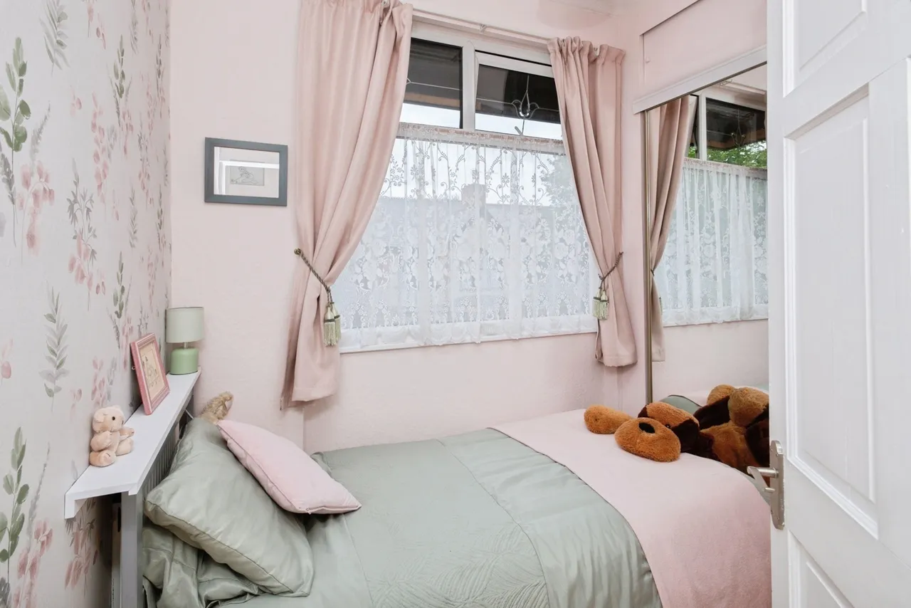 Whitethorn Avenue, Whalley Range, Manchester, M16, photo 14