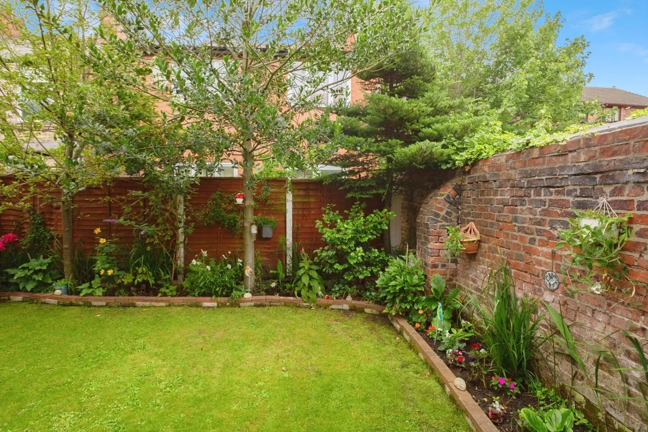 Whitethorn Avenue, Whalley Range, Manchester, M16, photo 4