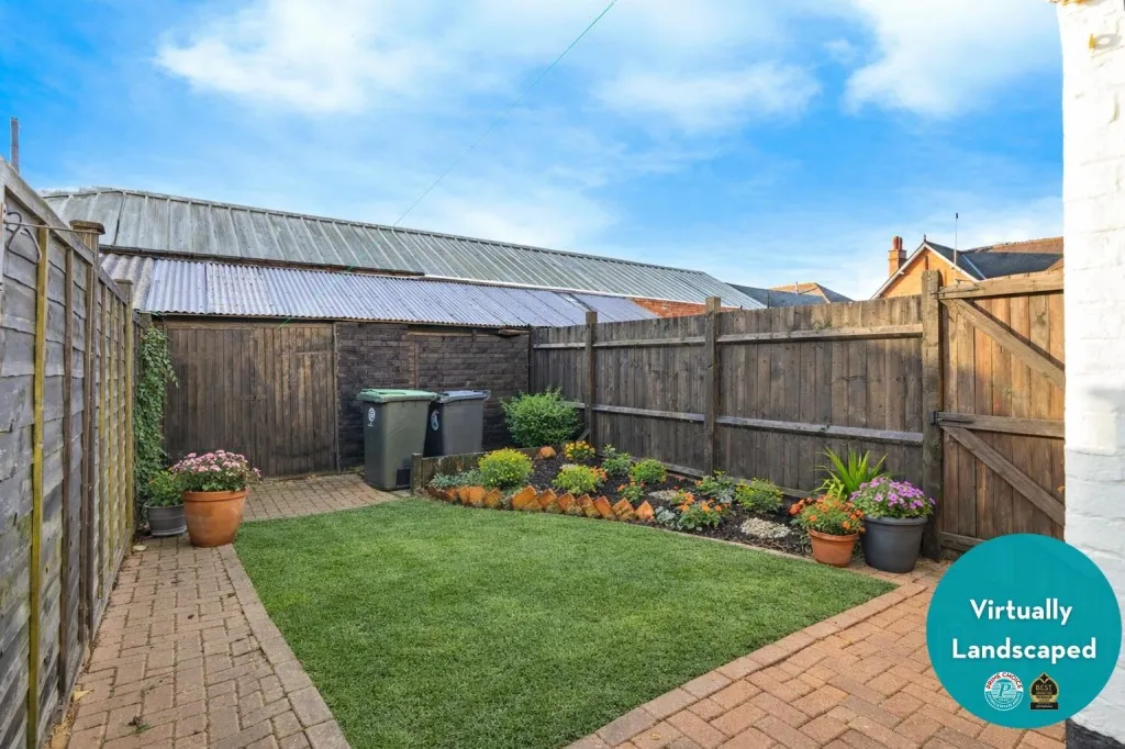 Grove Road, Rushden, Northants, photo 10