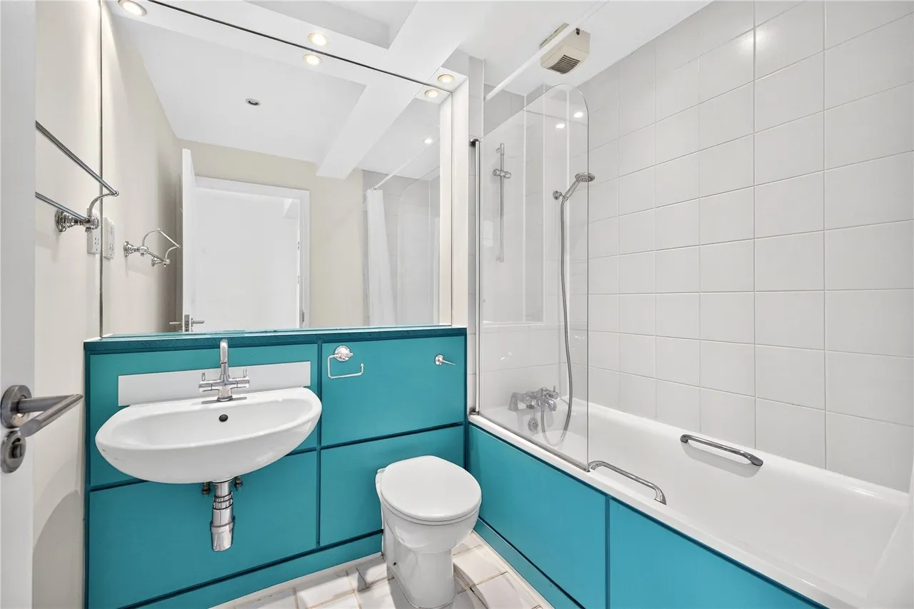 Tower Bridge Road, London, SE1, photo 13