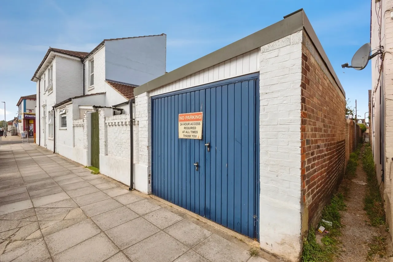 Meon Road, Southsea, PO4, photo 4