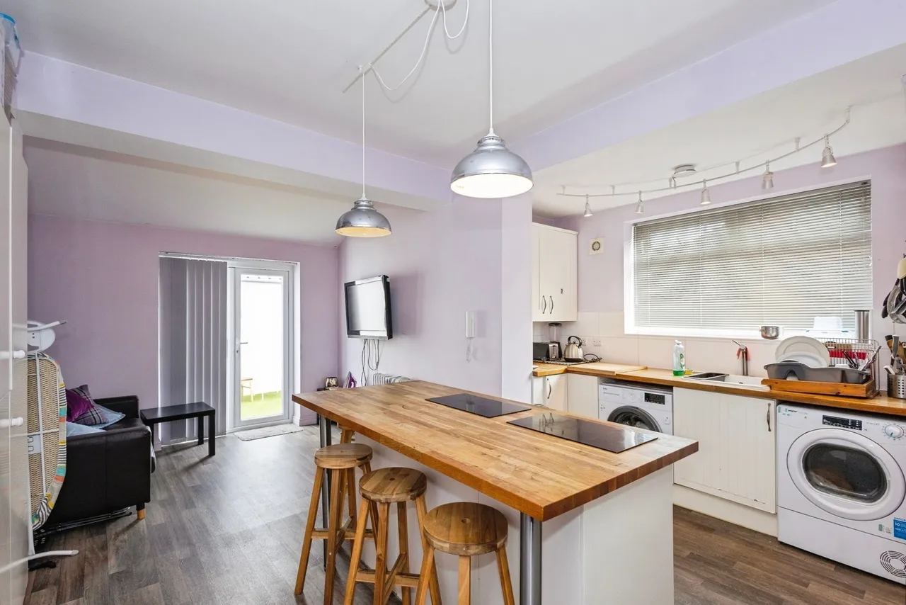 Meon Road, Southsea, PO4, photo 2