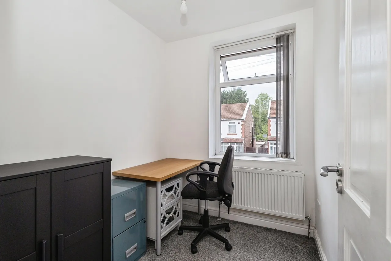 Homestead Crescent, Manchester, Greater Manchester, M19, photo 13
