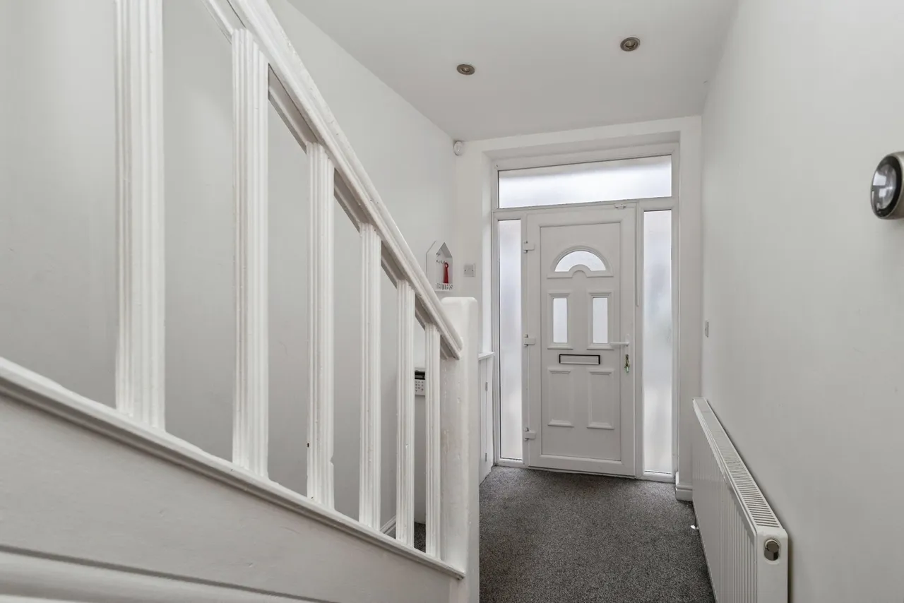 Homestead Crescent, Manchester, Greater Manchester, M19, photo 9