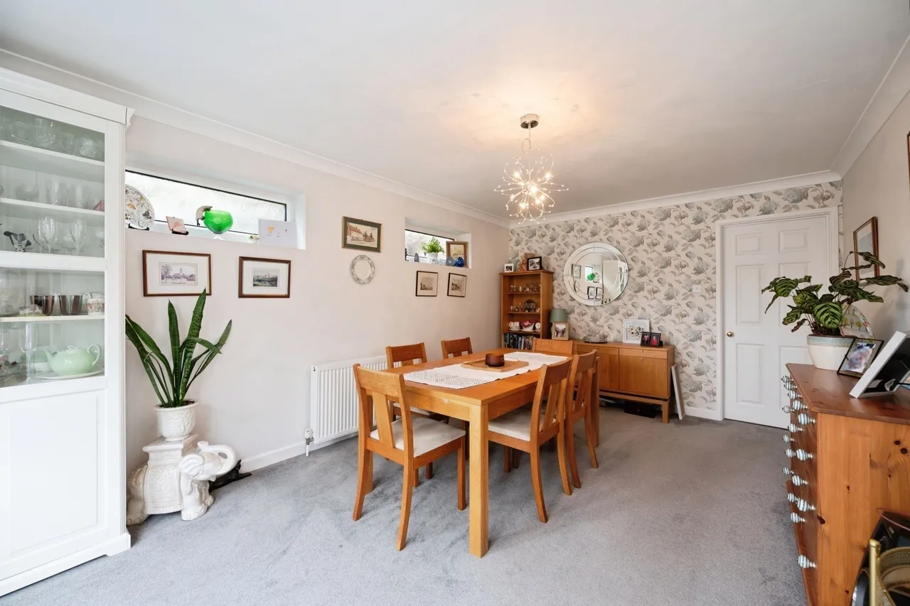 Teal Close, Hayling Island, PO11, photo 19