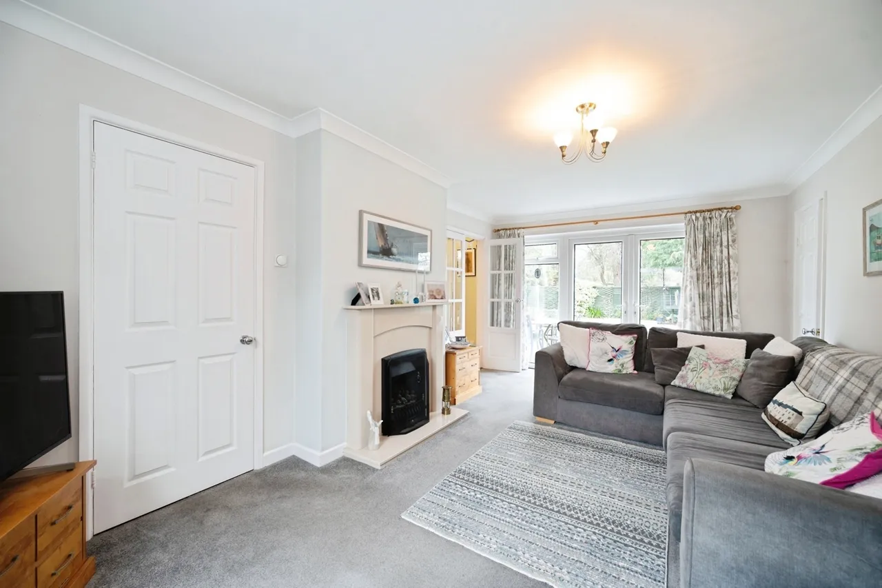 Teal Close, Hayling Island, PO11, photo 9