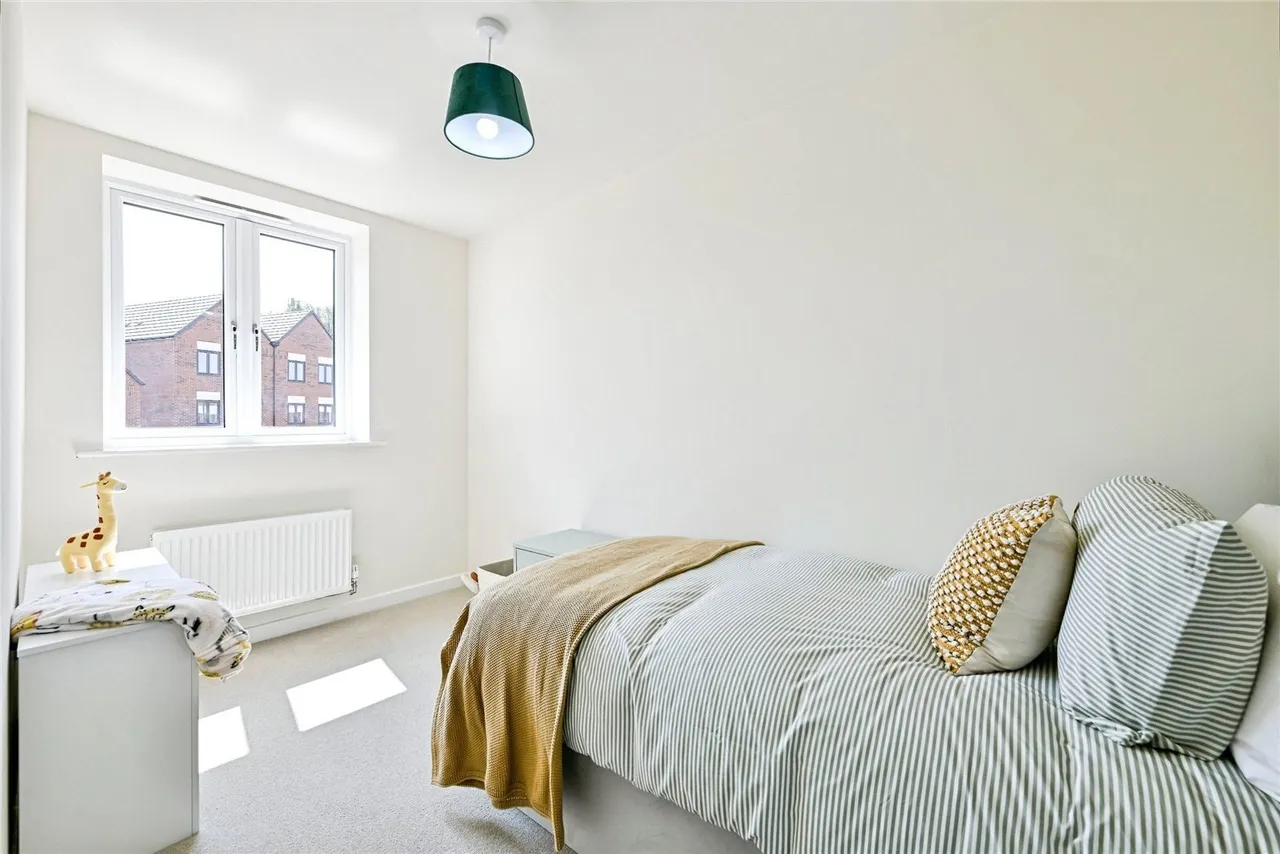 Trentside, Beeston, NG90, photo 7
