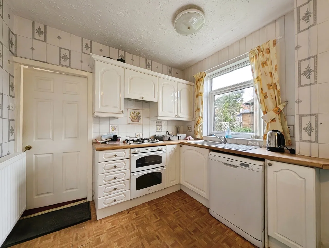Mitford Gardens, Gateshead, Tyne and Wear, NE11, photo 3