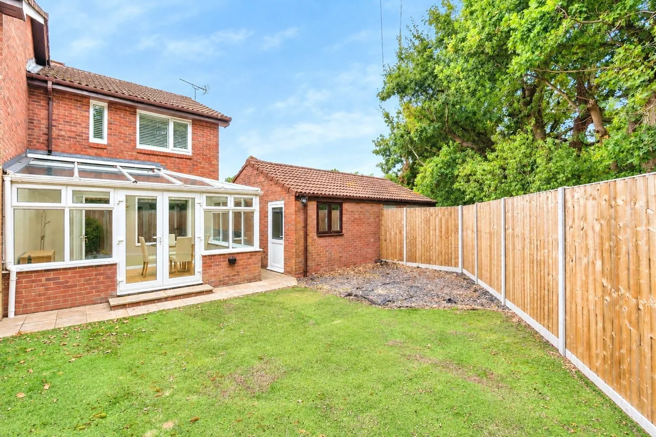 Ashwood Gardens, West Totton, SO40, photo 7