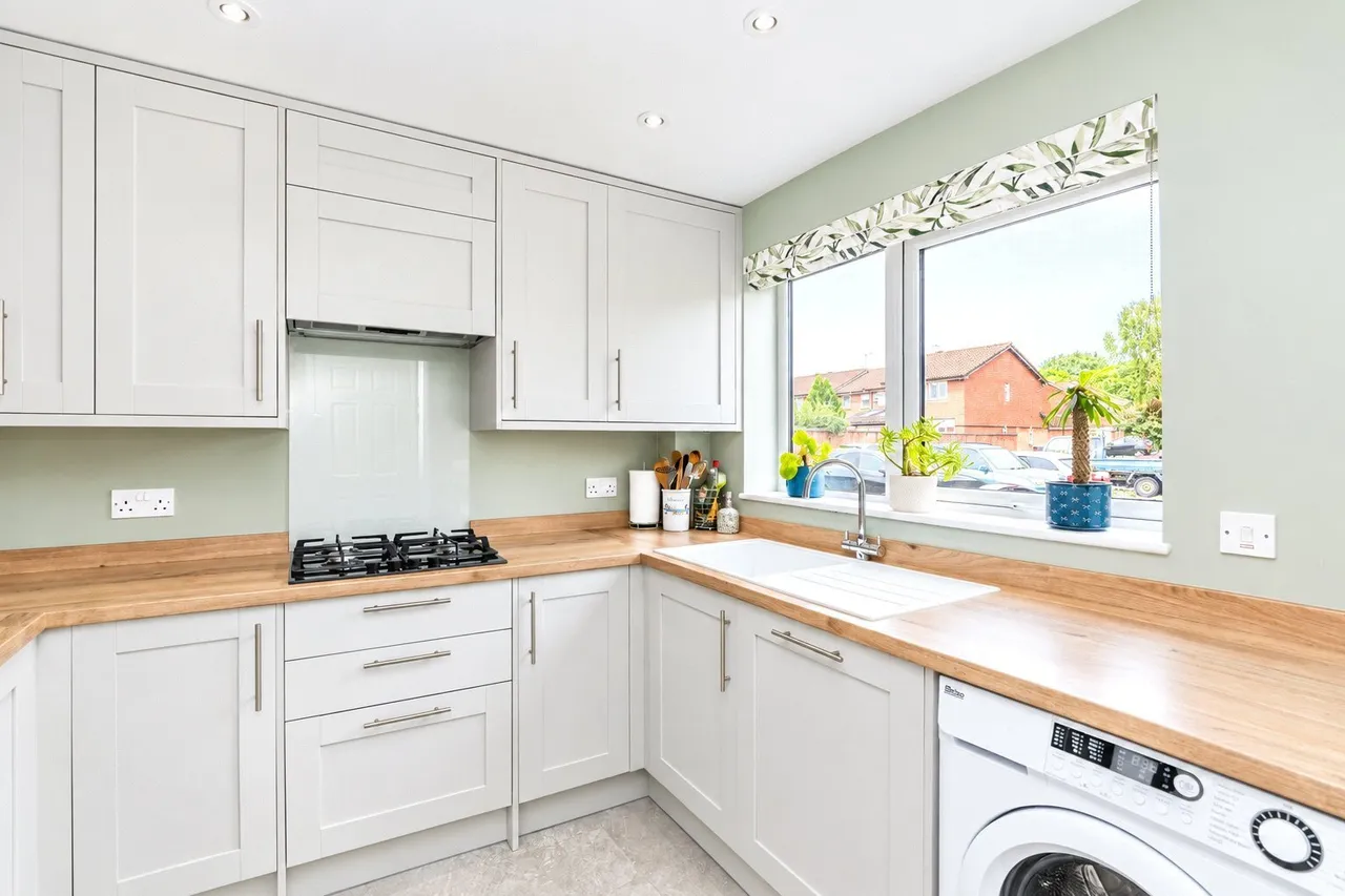 Ashwood Gardens, West Totton, SO40, photo 11