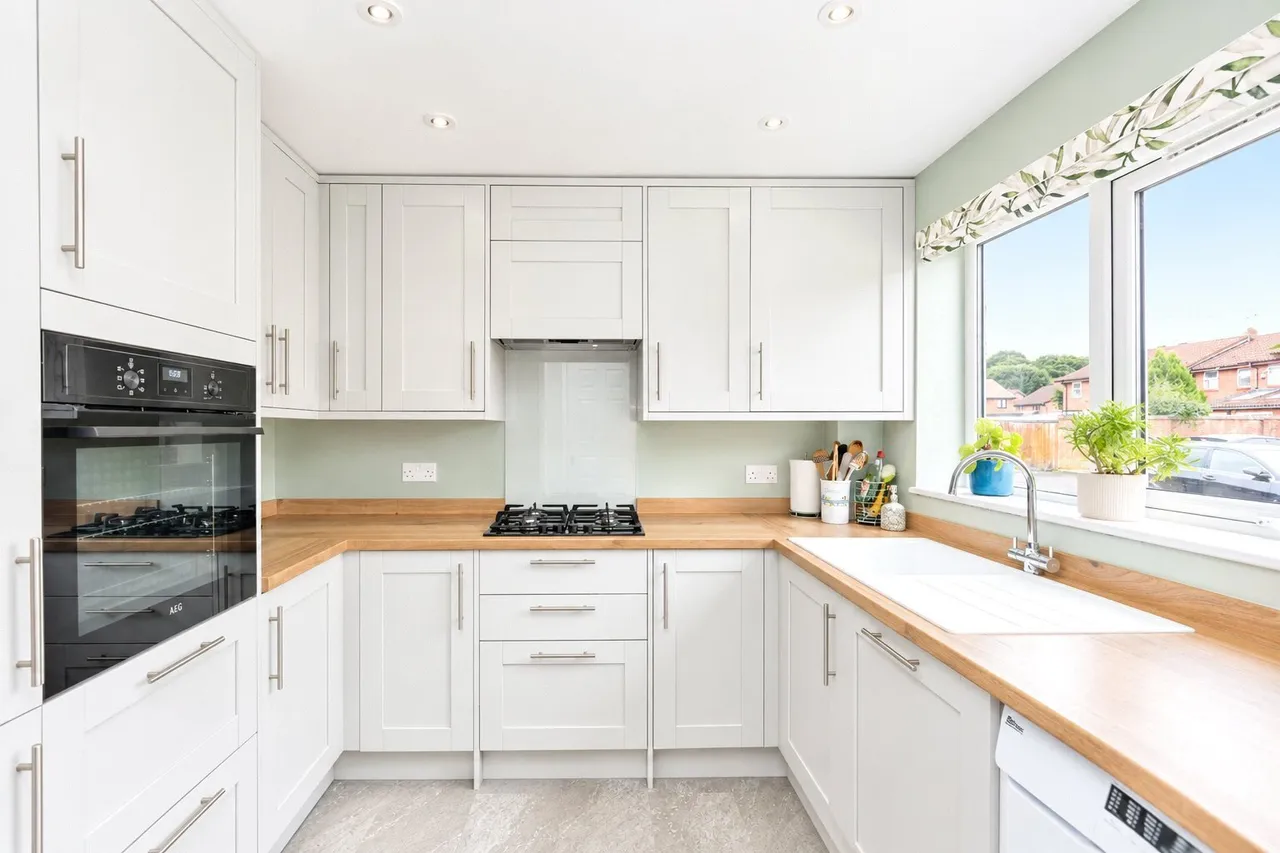 Ashwood Gardens, West Totton, SO40, photo 12