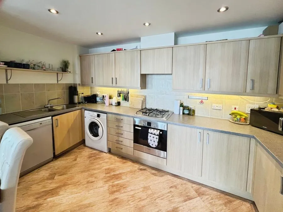 Stone Close, Poole, BH15, photo 3