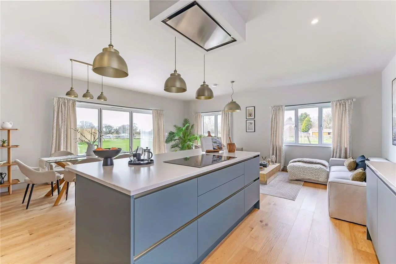 Wotton Road, Rangeworthy, BS37, photo 6