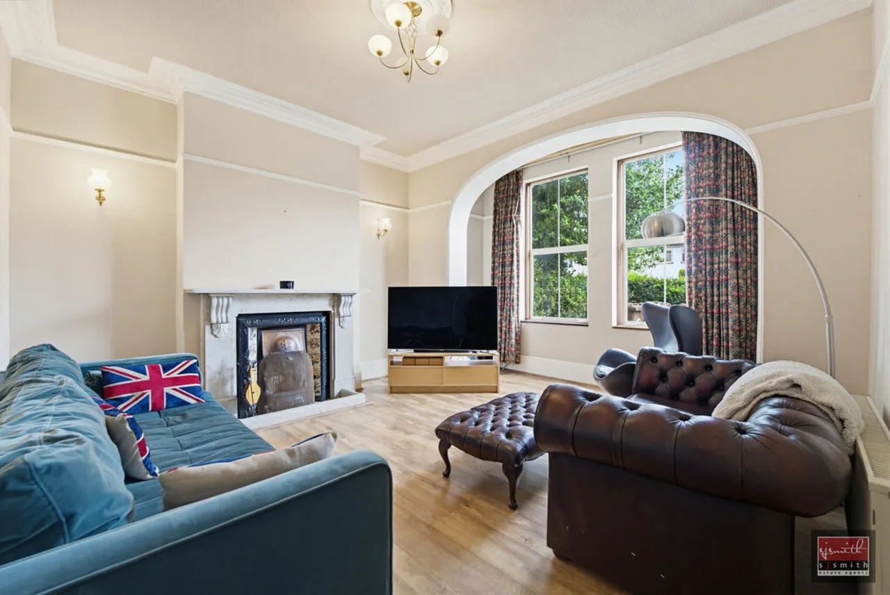 Stanwell Road, Ashford, photo 10