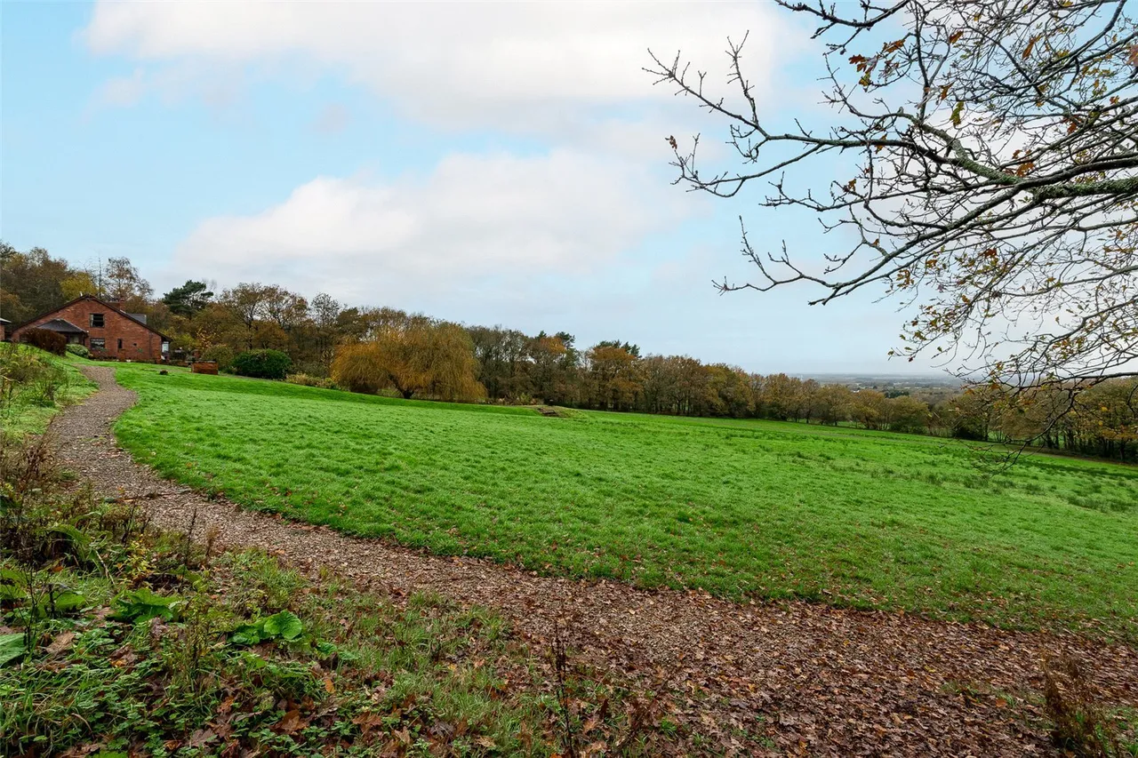 Sanderson Lane, Heskin, PR7, photo 18