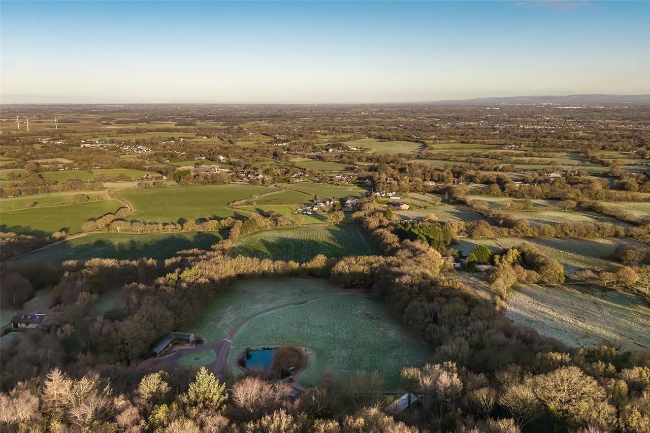 Sanderson Lane, Heskin, PR7, photo 39