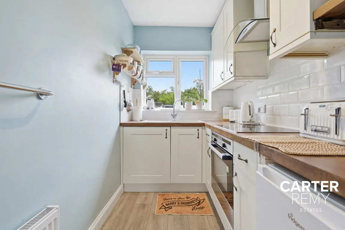 Moore Avenue, Grays, RM20 4XW, photo 7