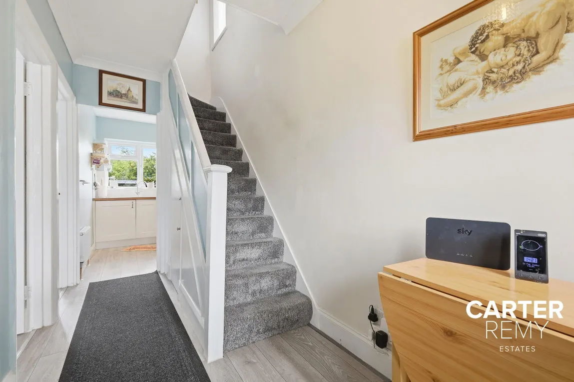 Moore Avenue, Grays, RM20 4XW, photo 5