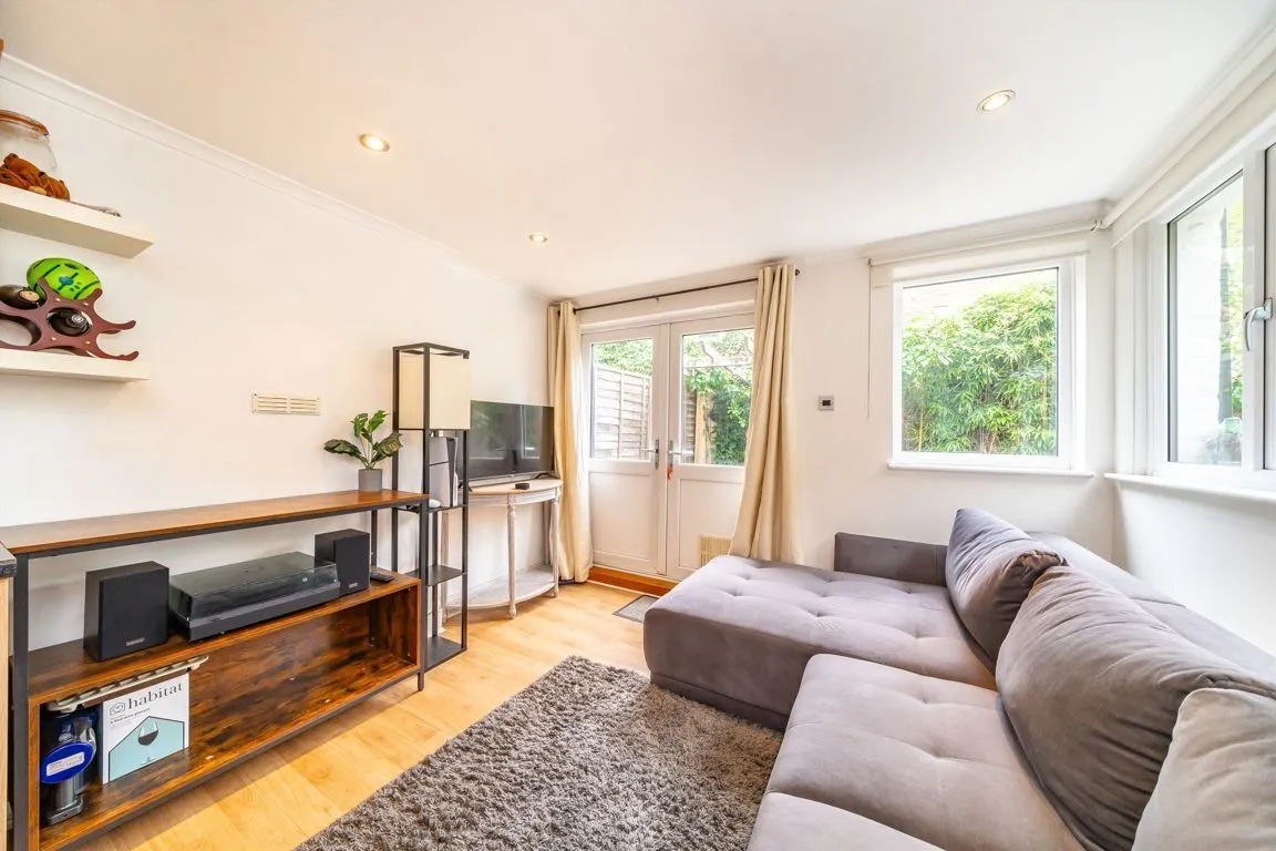 Harbut Road, SW11, photo 7
