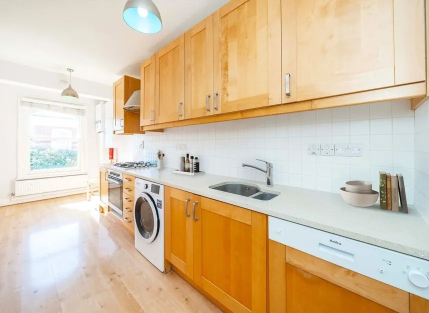 Churchfield Road, London, W3, photo 3