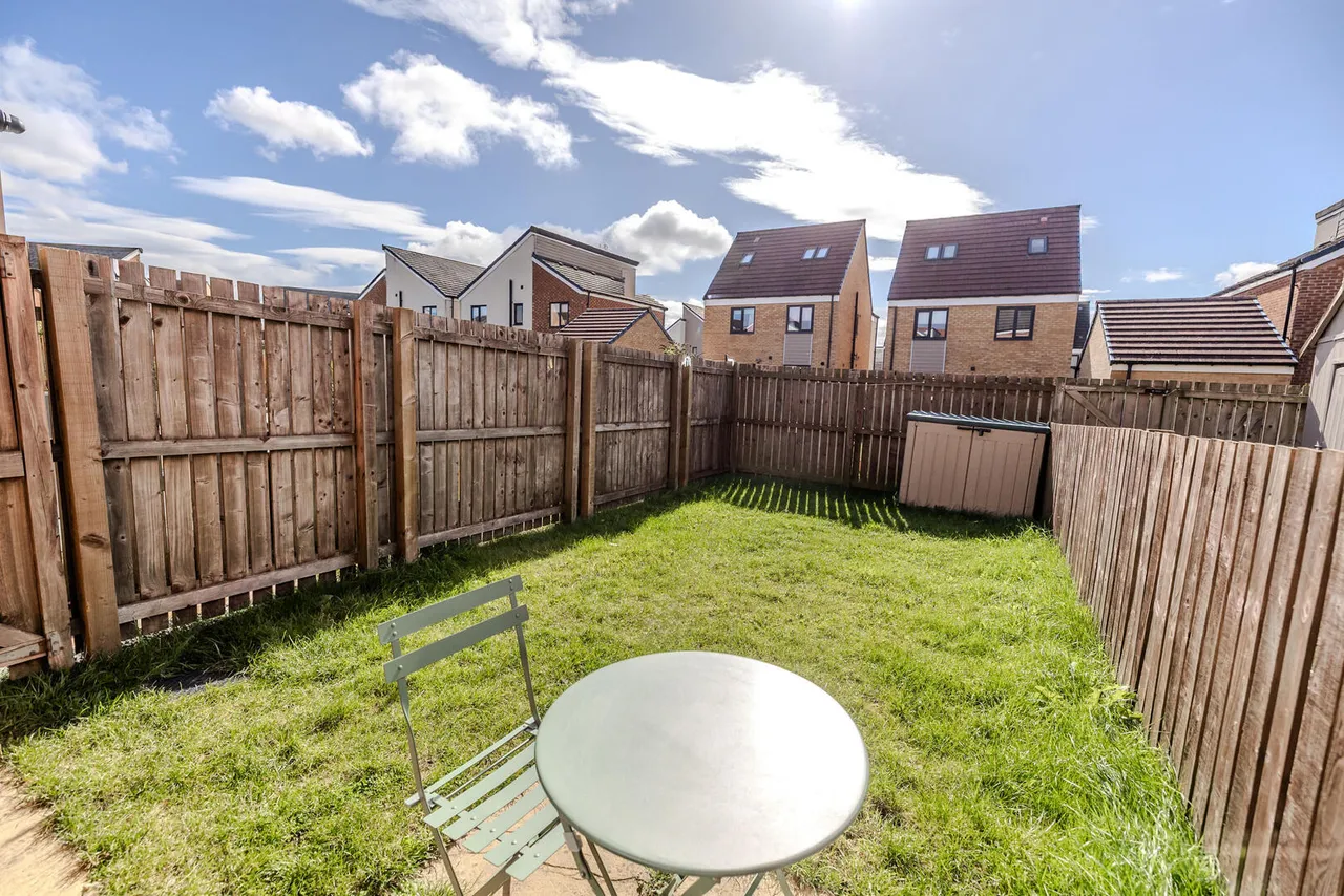 Greville Gardens, Newcastle Great Park, photo 20
