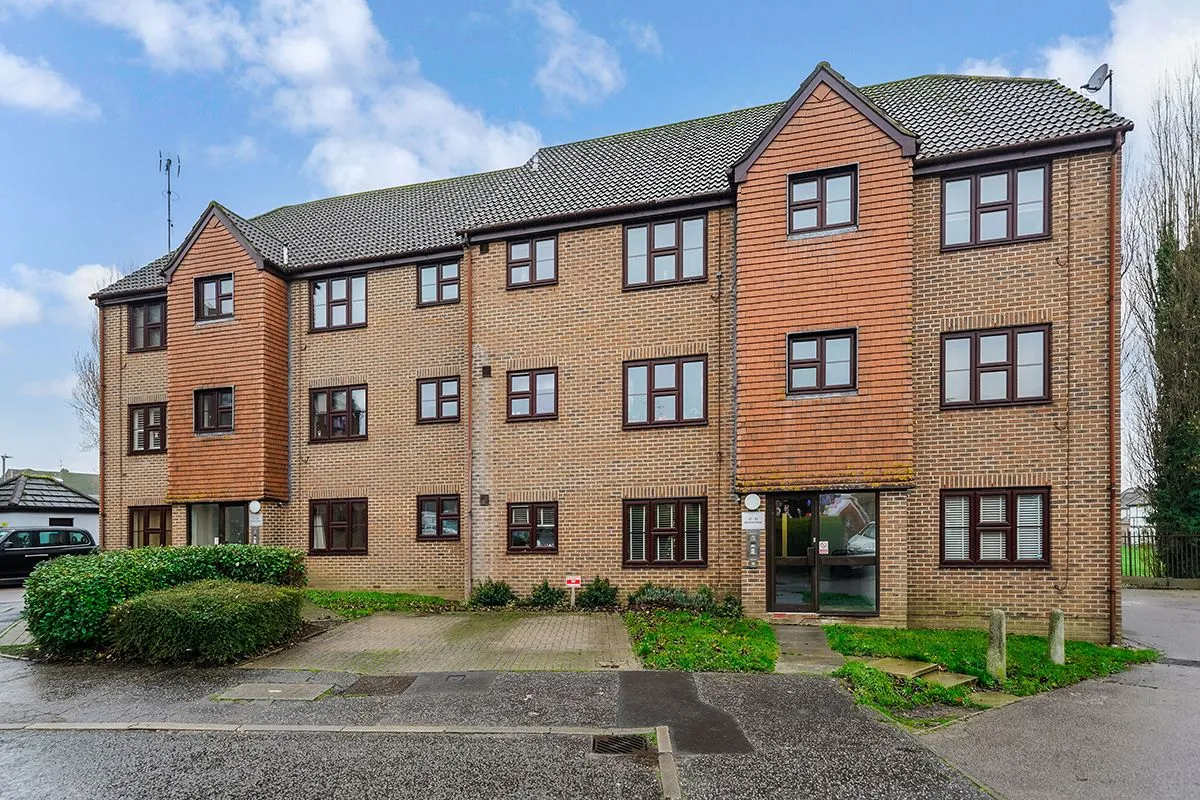 Orchid Close, Abridge, RM4, photo 3