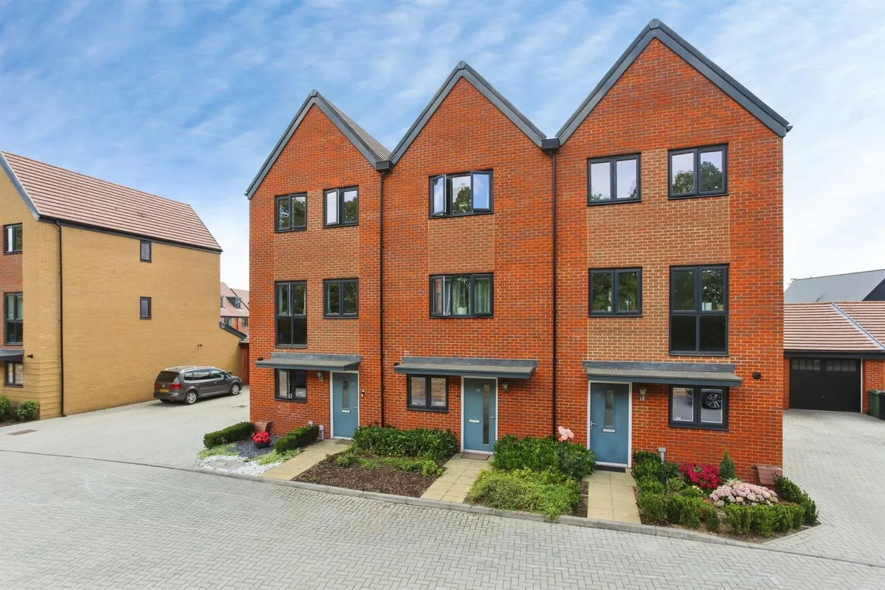 4 bed house for sale, Albertine Road, Langley, ME17