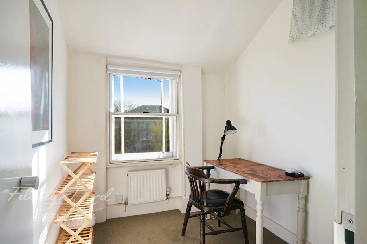 Lewisham Way, London, photo 23