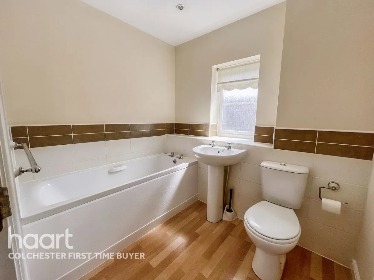 Valentinus Crescent, Colchester, CO2, photo 14