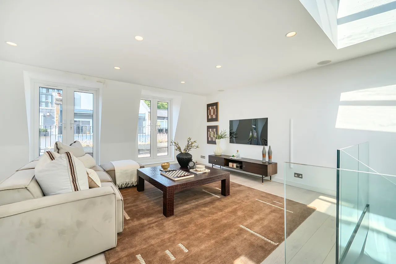 12a Princes Gate Mews, London, photo 11