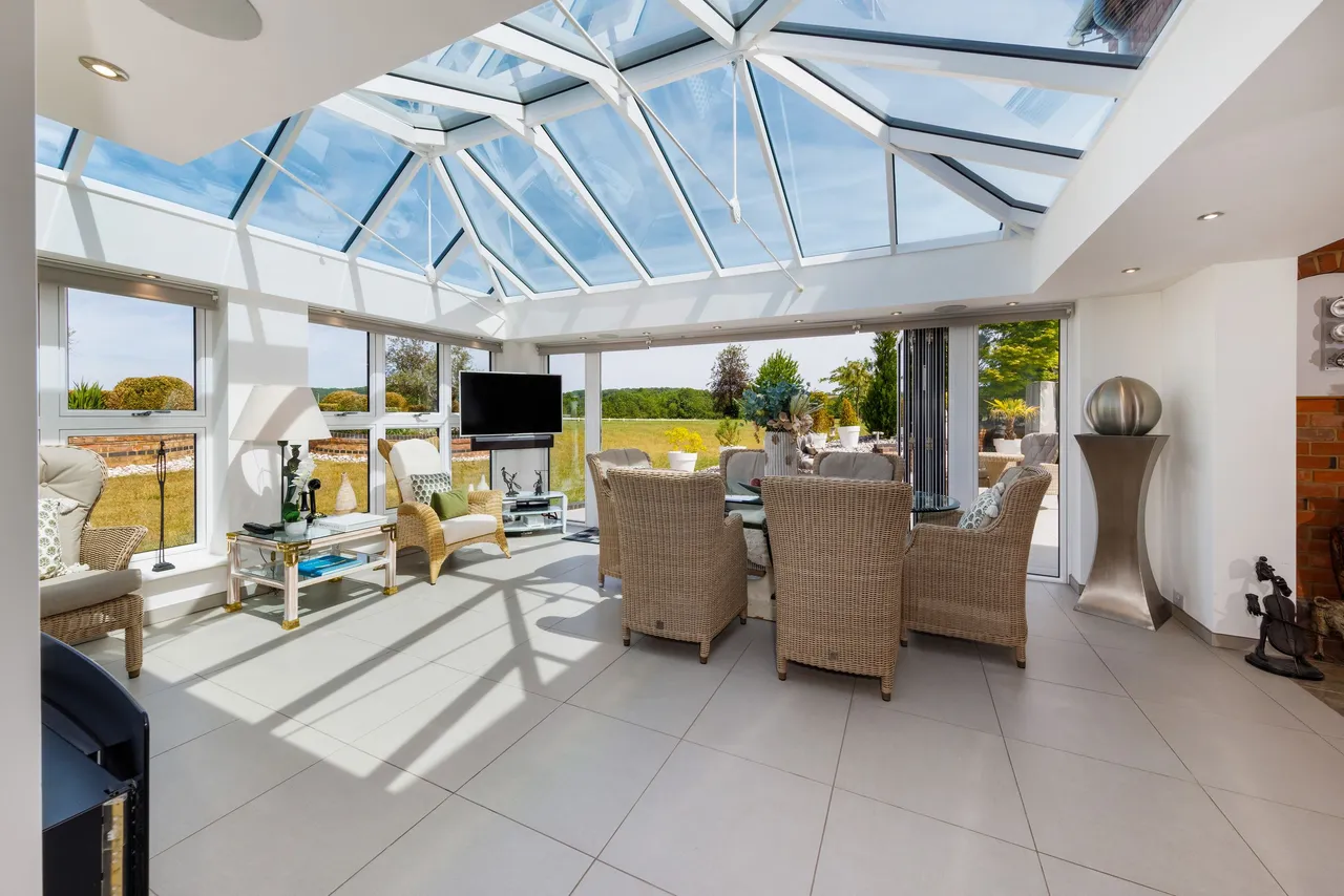 Birmingham Road, Stratford-Upon-Avon, CV37, photo 3