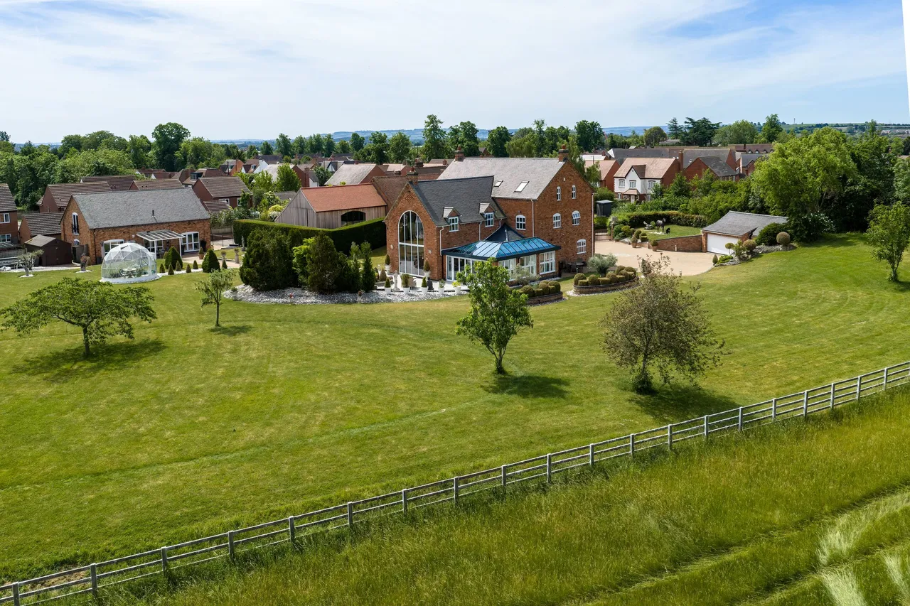 Birmingham Road, Stratford-Upon-Avon, CV37, photo 4