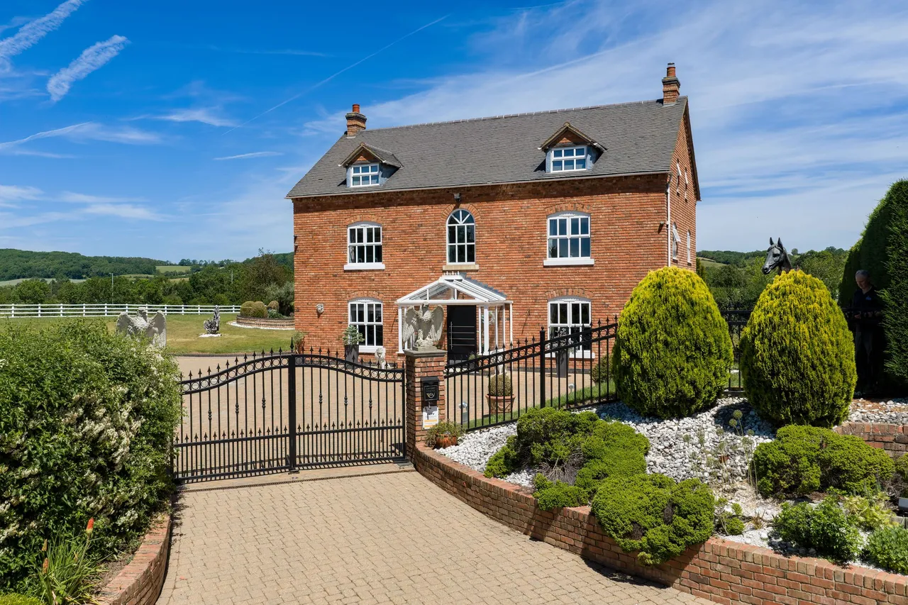 6 bed house for sale — Birmingham Road, Stratford-Upon-Avon, CV37