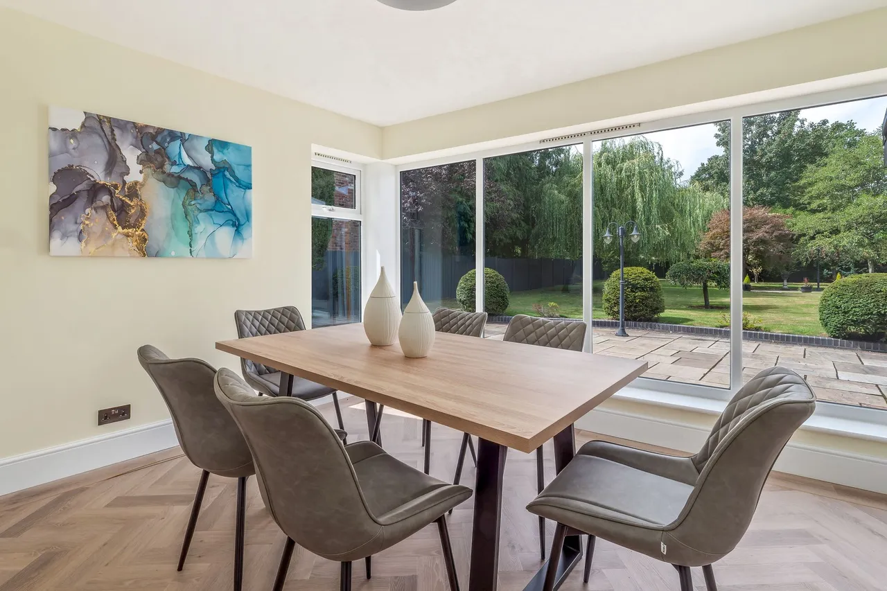 Yew Tree Way, Macclesfield, photo 10