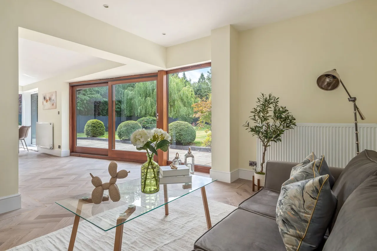 Yew Tree Way, Macclesfield, photo 8