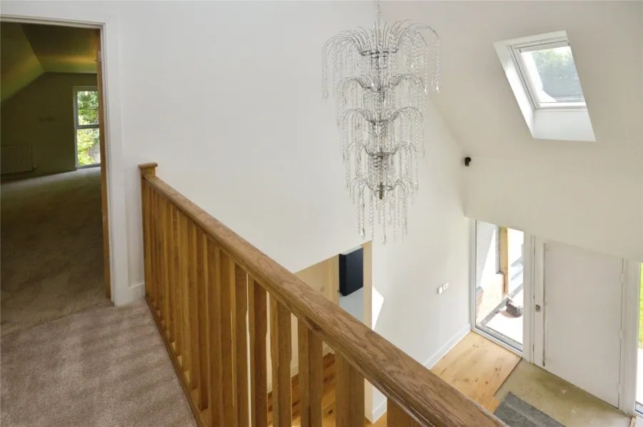 with 4 bedrooms in Howe Green, Great Hallingbury, CM22, photo 14