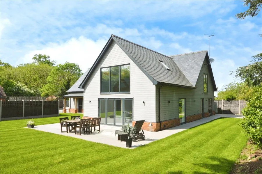 with 4 bedrooms in Howe Green, Great Hallingbury, CM22, photo 22