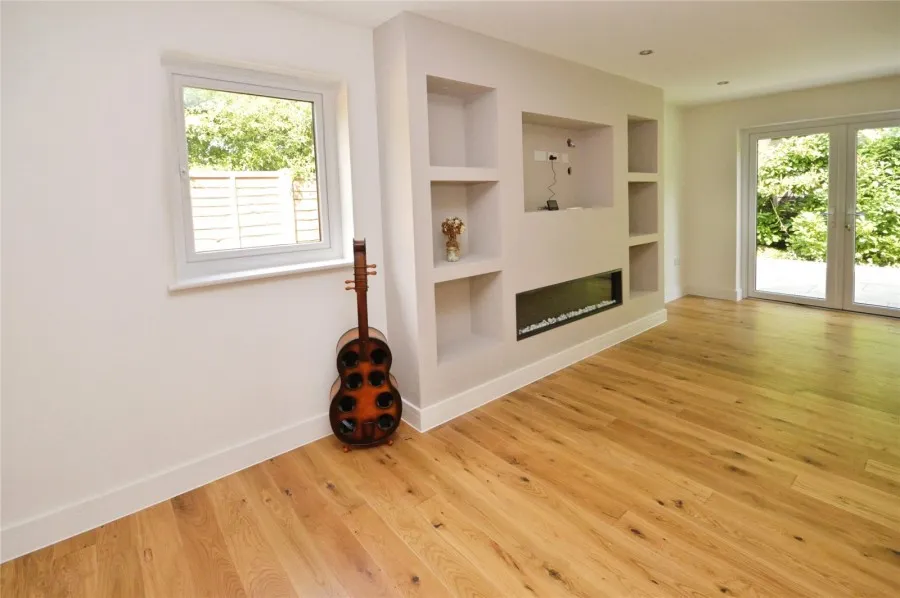 with 4 bedrooms in Howe Green, Great Hallingbury, CM22, photo 4